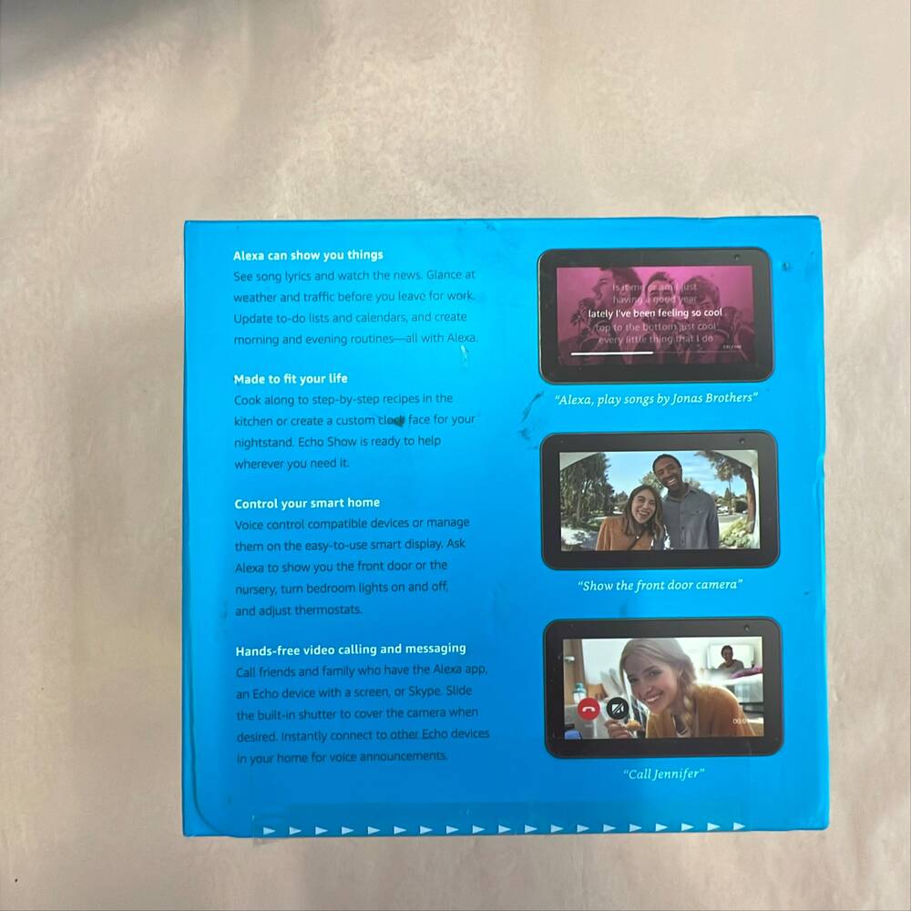 Amazon Echo Show 5 Compact Smart Display 5 Inch In Box - Picture 2 of 5